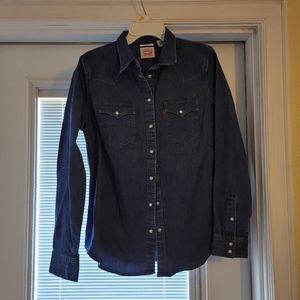 Levi shirt
